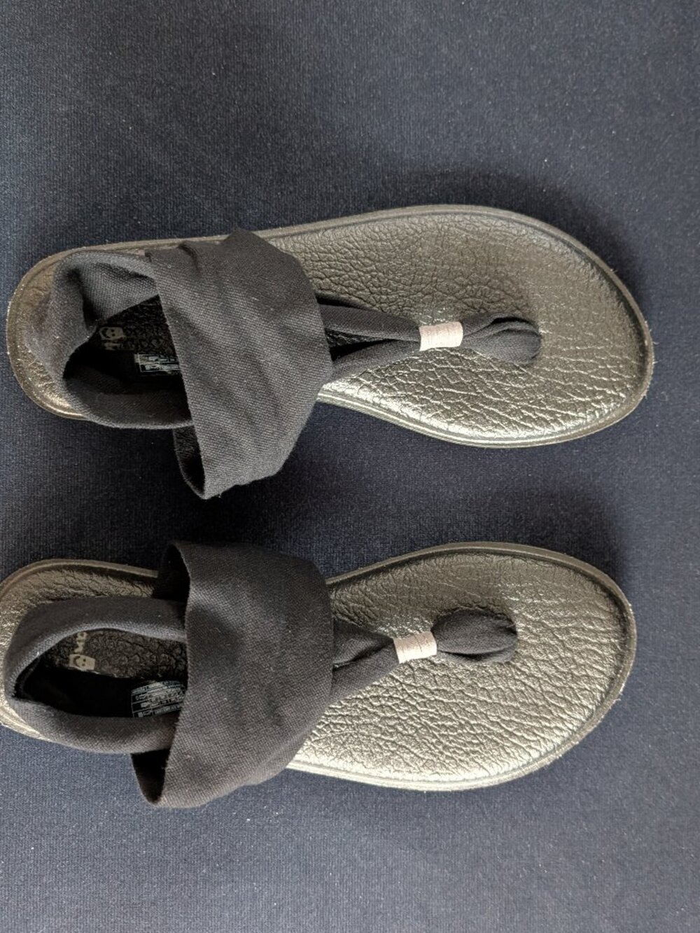 Sanuk Black Yoga Sling Sandals – Size 9